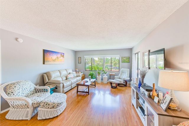 2593 COUNTRYSIDE BOULEVARD 7206, Clearwater, FL 33761