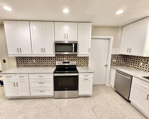 6414 MURRAY HILL DRIVE, Tampa, FL 33615