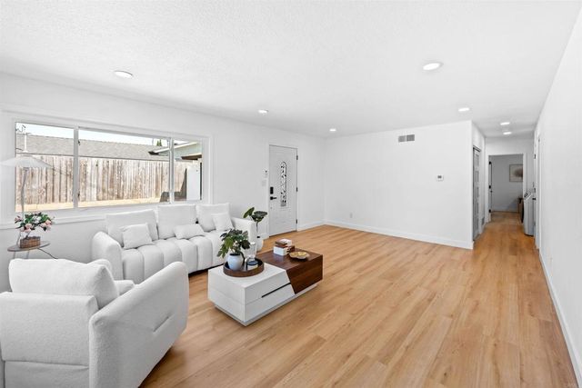 2346 Saipan Drive, San Diego, CA 92139