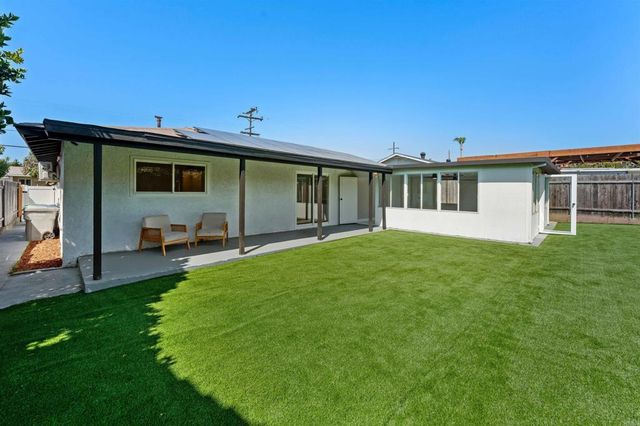 2346 Saipan Drive, San Diego, CA 92139