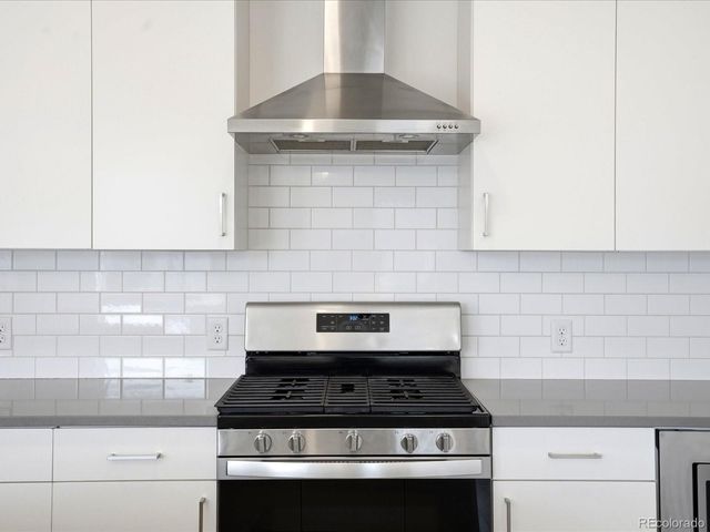 1898 S Bannock Street 305, Denver, CO 80223