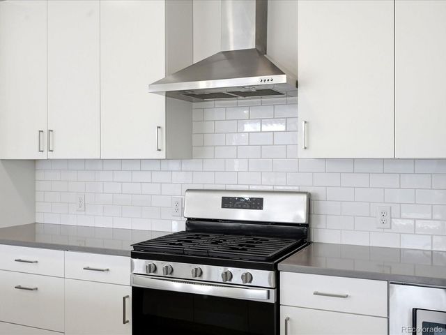 1898 S Bannock Street 305, Denver, CO 80223