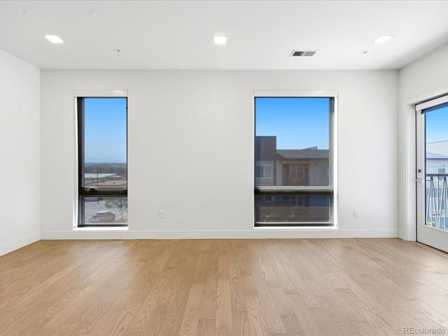 1898 S Bannock Street 305, Denver, CO 80223
