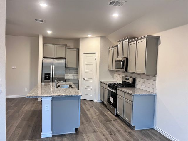 9729 Daisy Mae, Aubrey, TX 76227