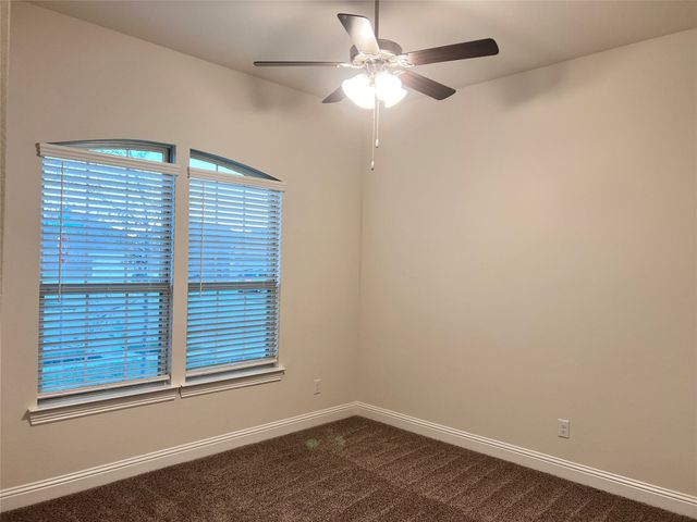 9729 Daisy Mae, Aubrey, TX 76227