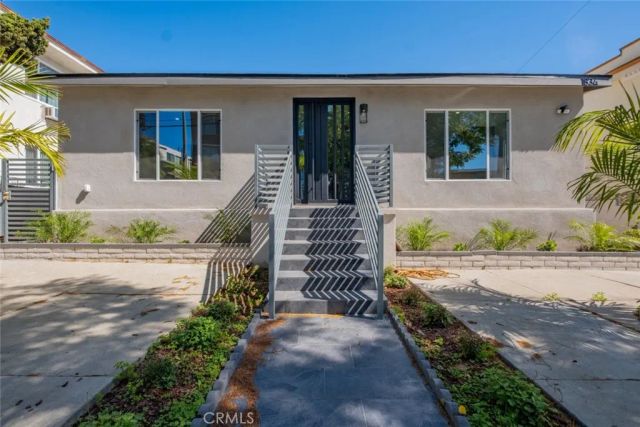 1832 N Alexandria Avenue, Los Angeles, CA 90027