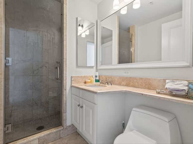 1 Avery St 24B, Boston, MA 02111