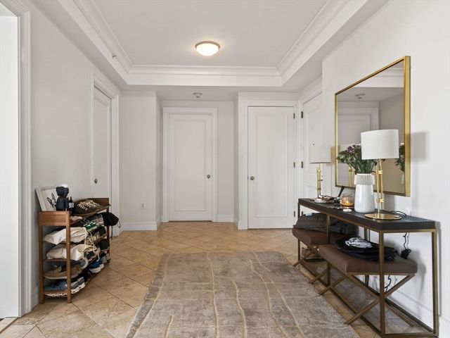 1 Avery St 24B, Boston, MA 02111