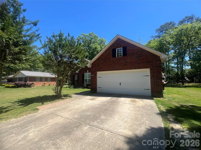 2102 Wilson Avenue, Monroe, NC 28110