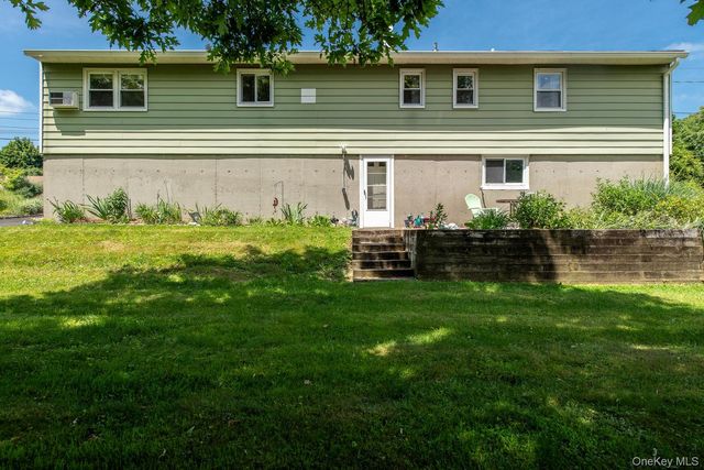 89 Ardmore Drive, Wappingers Falls, NY 12590