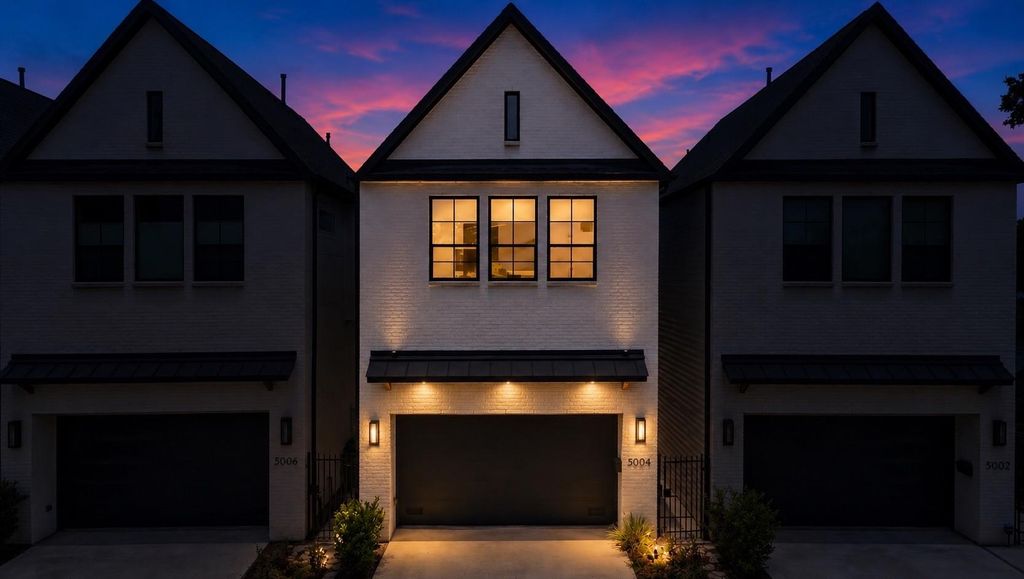 Image 1 of property listing at 5004 Darling Street, Houston, TX 77007