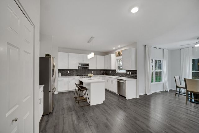 7375 E 120th Place, Crown Point, IN 46307