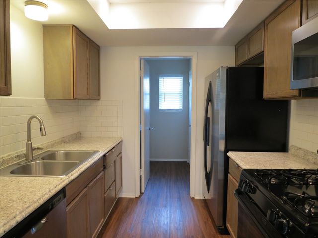 6803 Rearden RD, Austin, TX 78745