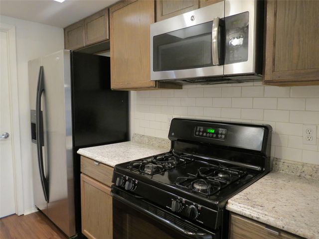 6803 Rearden RD, Austin, TX 78745