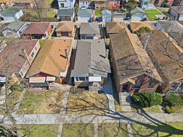 9919 S Peoria Street, Chicago, IL 60643