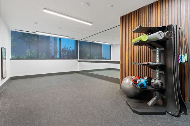 84 East Ave 1506, Austin, TX 78701