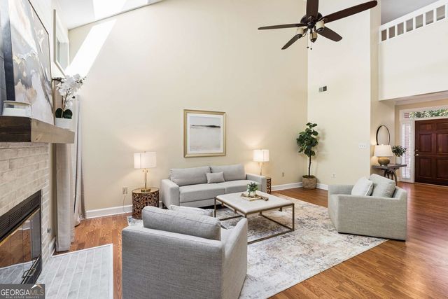 5611 Brooke Ridge Drive, Atlanta, GA 30338