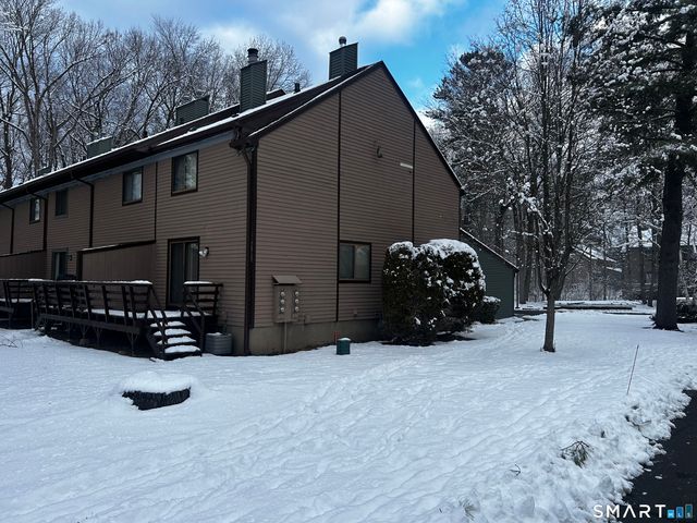 151 Wynwood Drive 151, Enfield, CT 06082