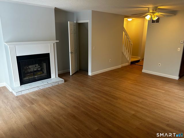 151 Wynwood Drive 151, Enfield, CT 06082