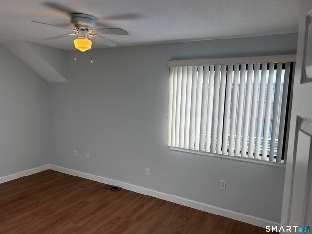 151 Wynwood Drive 151, Enfield, CT 06082