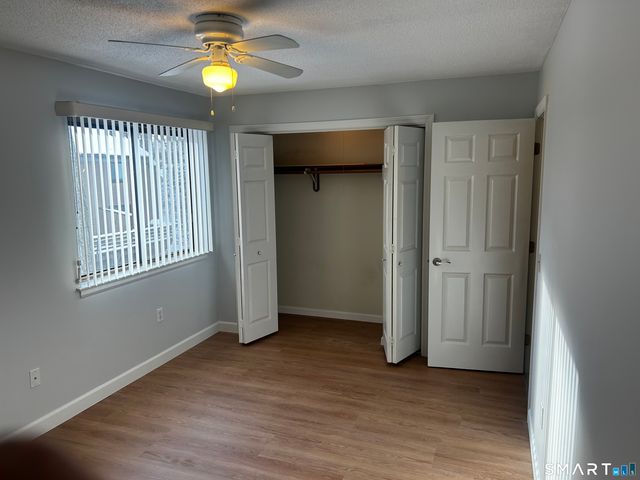 151 Wynwood Drive 151, Enfield, CT 06082