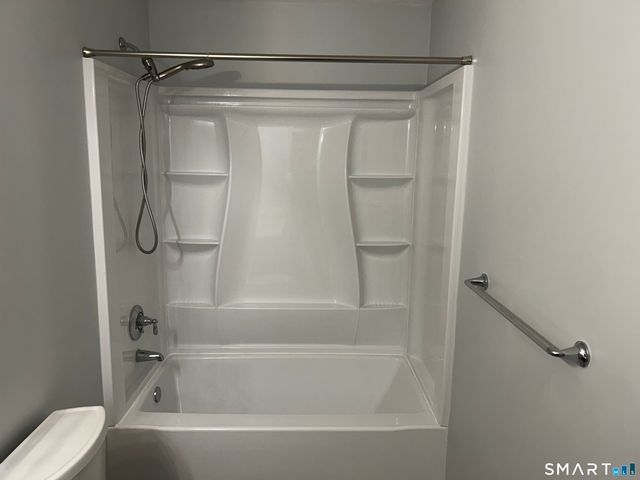 151 Wynwood Drive 151, Enfield, CT 06082