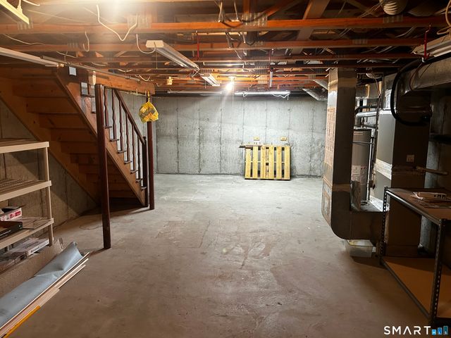 151 Wynwood Drive 151, Enfield, CT 06082