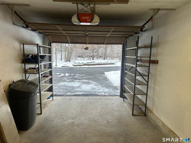 151 Wynwood Drive 151, Enfield, CT 06082