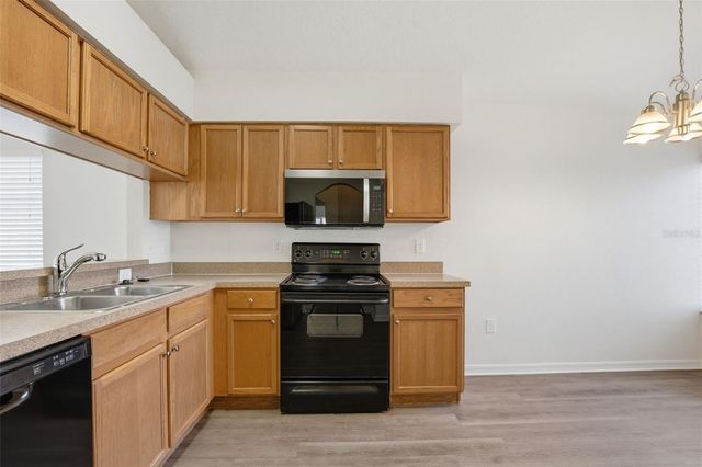 532 SCARLET MAPLE COURT, Plant City, FL 33563