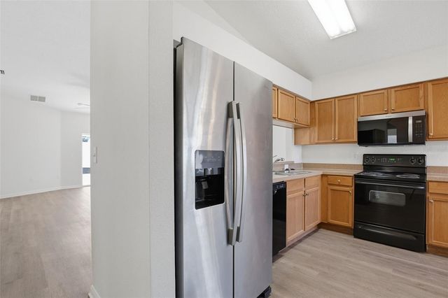 532 SCARLET MAPLE COURT, Plant City, FL 33563