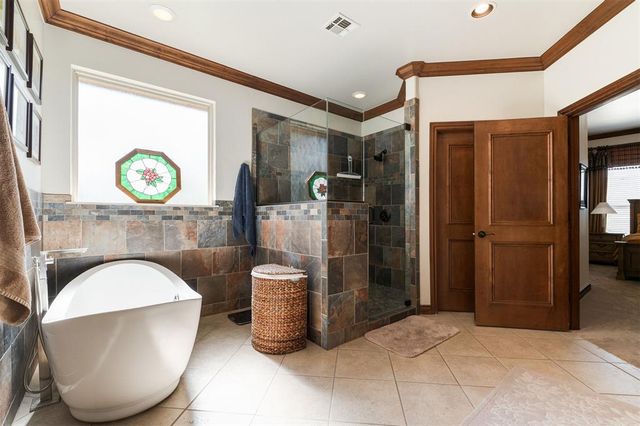 13501 Raintree Lane, Edmond, OK 73013