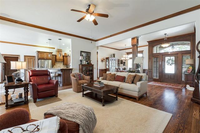 13501 Raintree Lane, Edmond, OK 73013