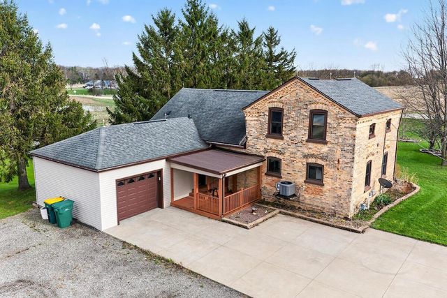 2342 State Highway 28, Kewaskum, WI 53040