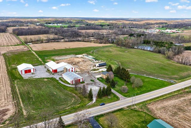 2342 State Highway 28, Kewaskum, WI 53040