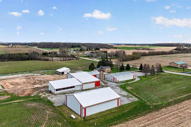 2342 State Highway 28, Kewaskum, WI 53040