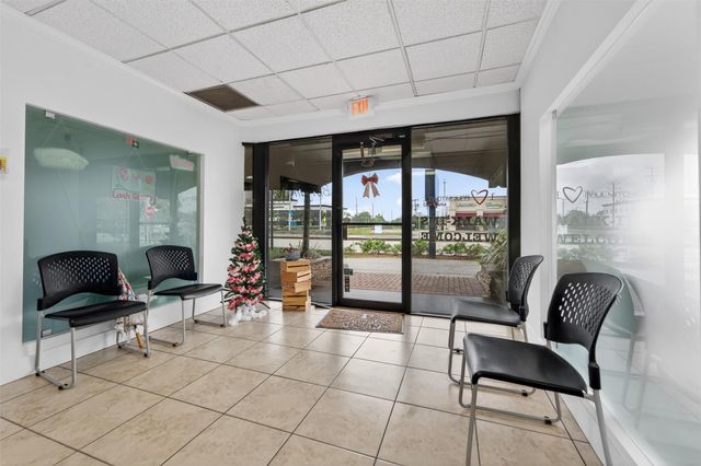 3482 S Congress Ave, Palm Springs, FL 33461