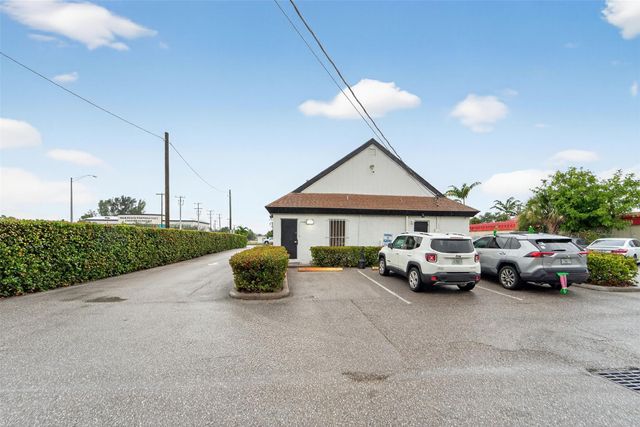 3482 S Congress Ave, Palm Springs, FL 33461