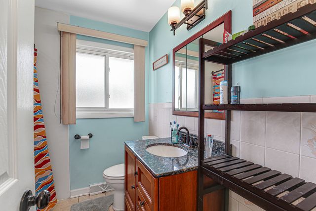 140 Mildred Lane, Chicago Heights, IL 60411