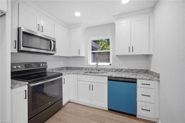 5545 Lambdin ARCH, Virginia Beach, VA 23455