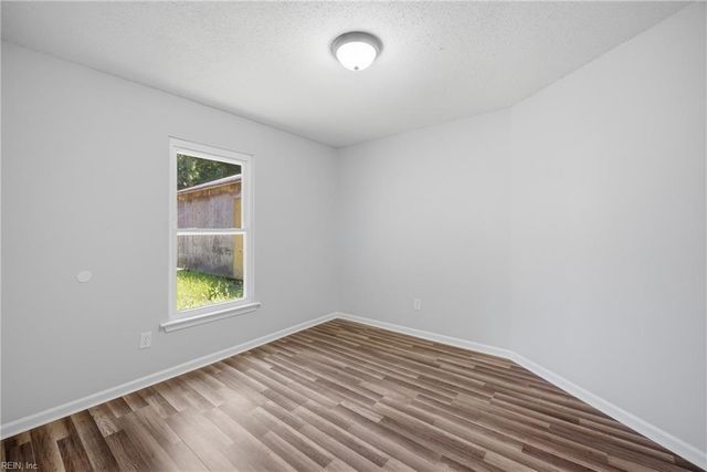 5545 Lambdin ARCH, Virginia Beach, VA 23455