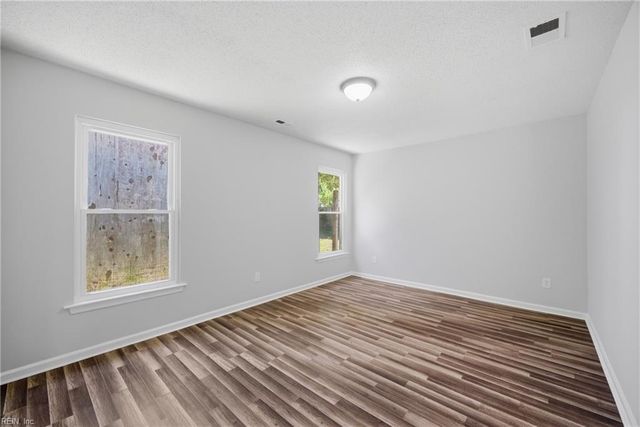 5545 Lambdin ARCH, Virginia Beach, VA 23455