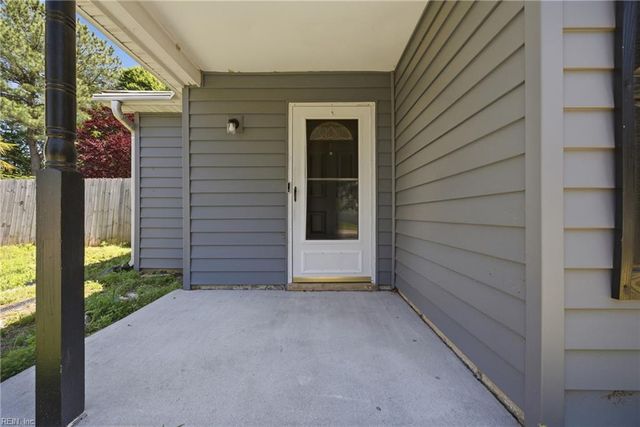 5545 Lambdin ARCH, Virginia Beach, VA 23455
