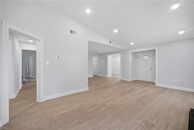 5545 Lambdin ARCH, Virginia Beach, VA 23455