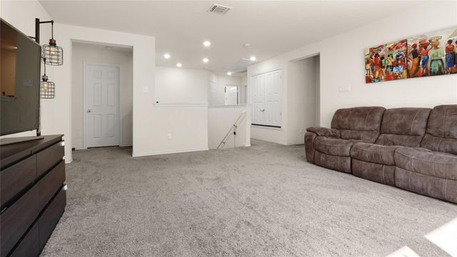1017 Plano LN, Leander, TX 78641