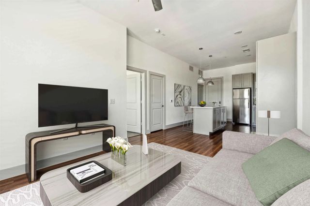 5332 Trinity River Trail 1515, Fort Worth, TX 76114