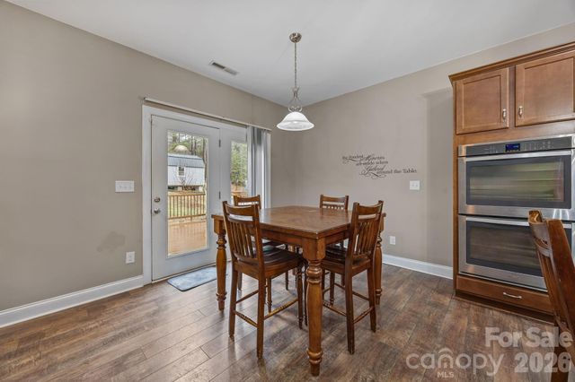 7015 Mount Holly Huntersville Road, Charlotte, NC 28216