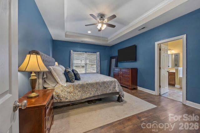 7015 Mount Holly Huntersville Road, Charlotte, NC 28216