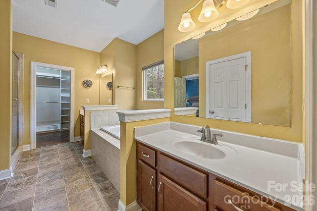 7015 Mount Holly Huntersville Road, Charlotte, NC 28216