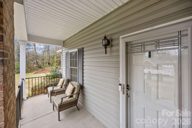 7015 Mount Holly Huntersville Road, Charlotte, NC 28216