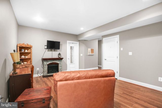 12 GARNET WAY, Fredericksburg, VA 22405